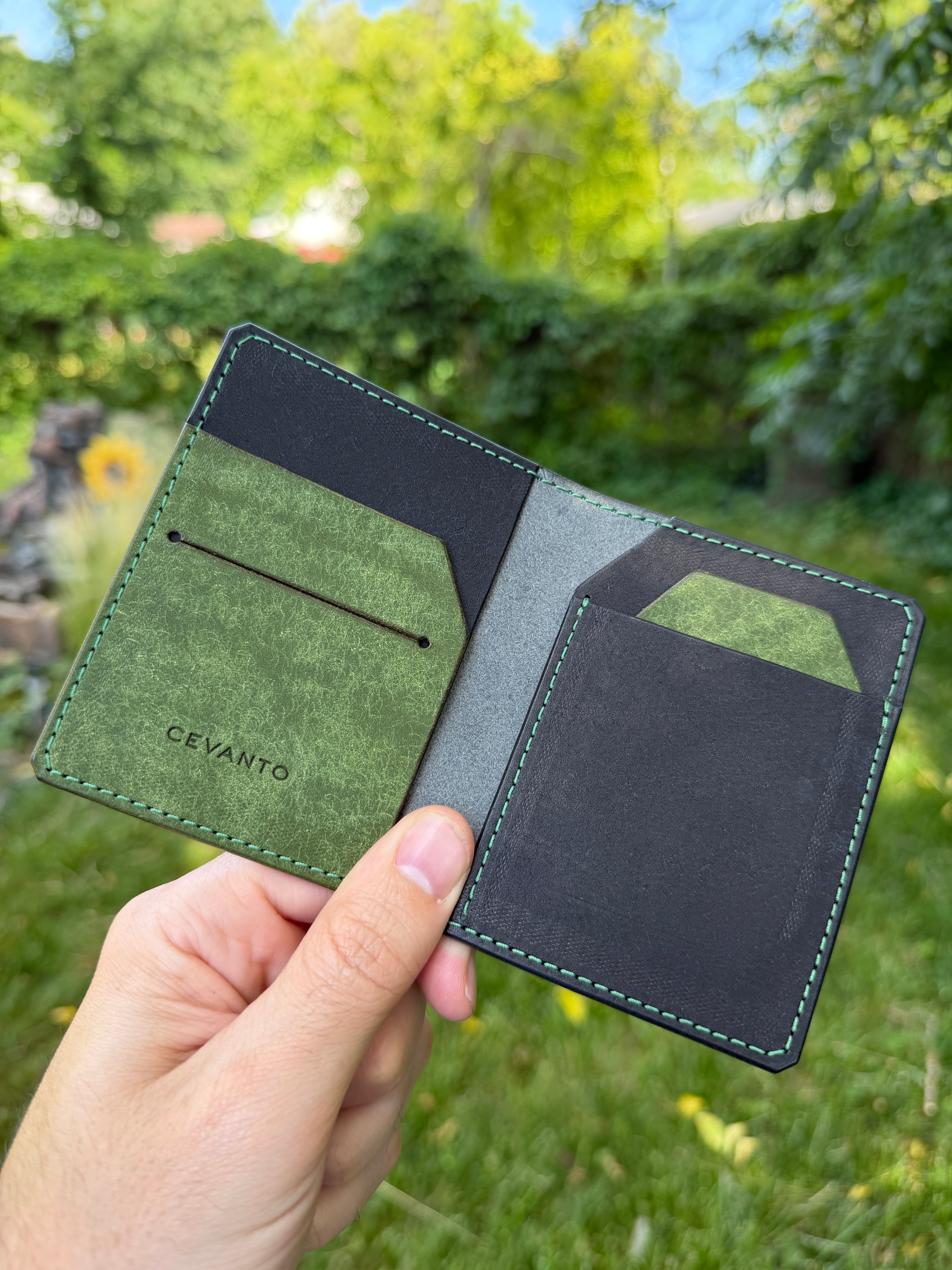 Cevanto black and green leather wallet inside view